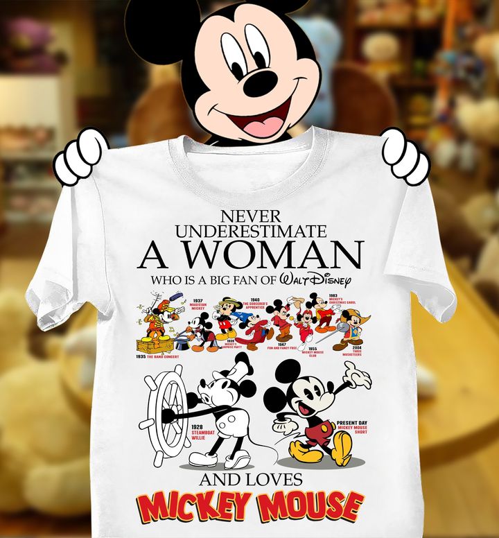 Never Underestimate A Woman Who Loves Mouse Mouse T-shirt and Hoodie 0823