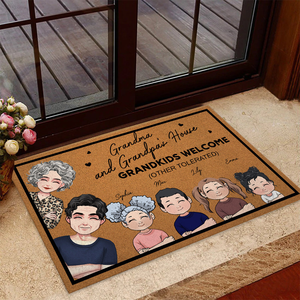 Grandkids Welcome - Personalized Mother's Day Grandma Doormat