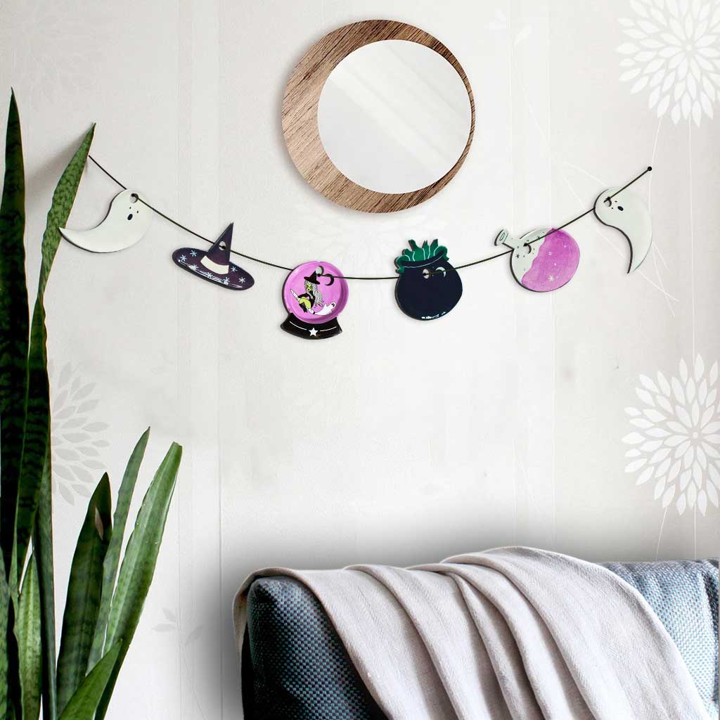 Witchy Purple - Halloween Witch 6 Pieces Garland