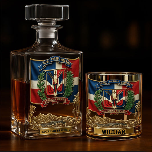 Dominican Republic, Dios, Patria, Libertad - Personalized Expats Whiskey Decanter Set