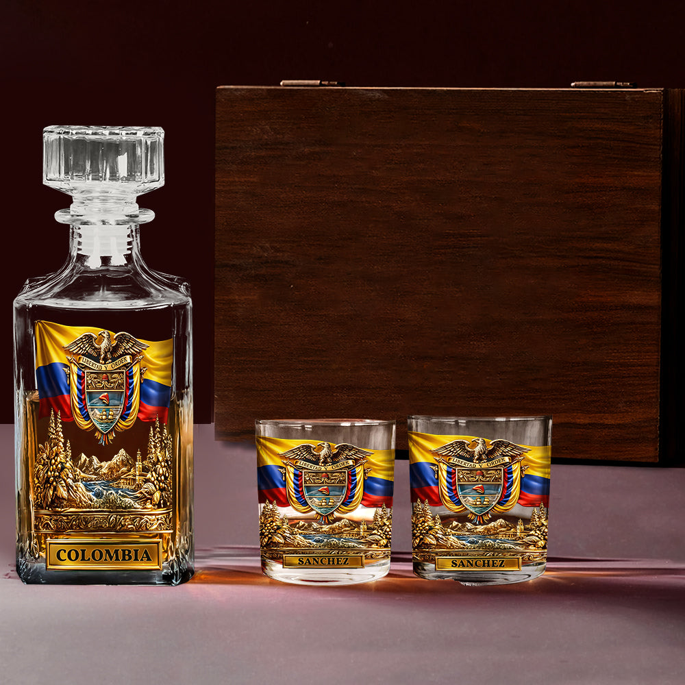Proud Colombian - Personalized Expats Whiskey Decanter Set
