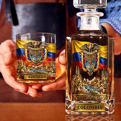 Proud Colombian - Personalized Expats Whiskey Decanter Set