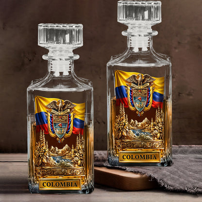 Proud Colombian - Personalized Expats Whiskey Decanter Set