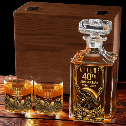Alien 40th Anniversary - Personalized Alien Whiskey Decanter Set