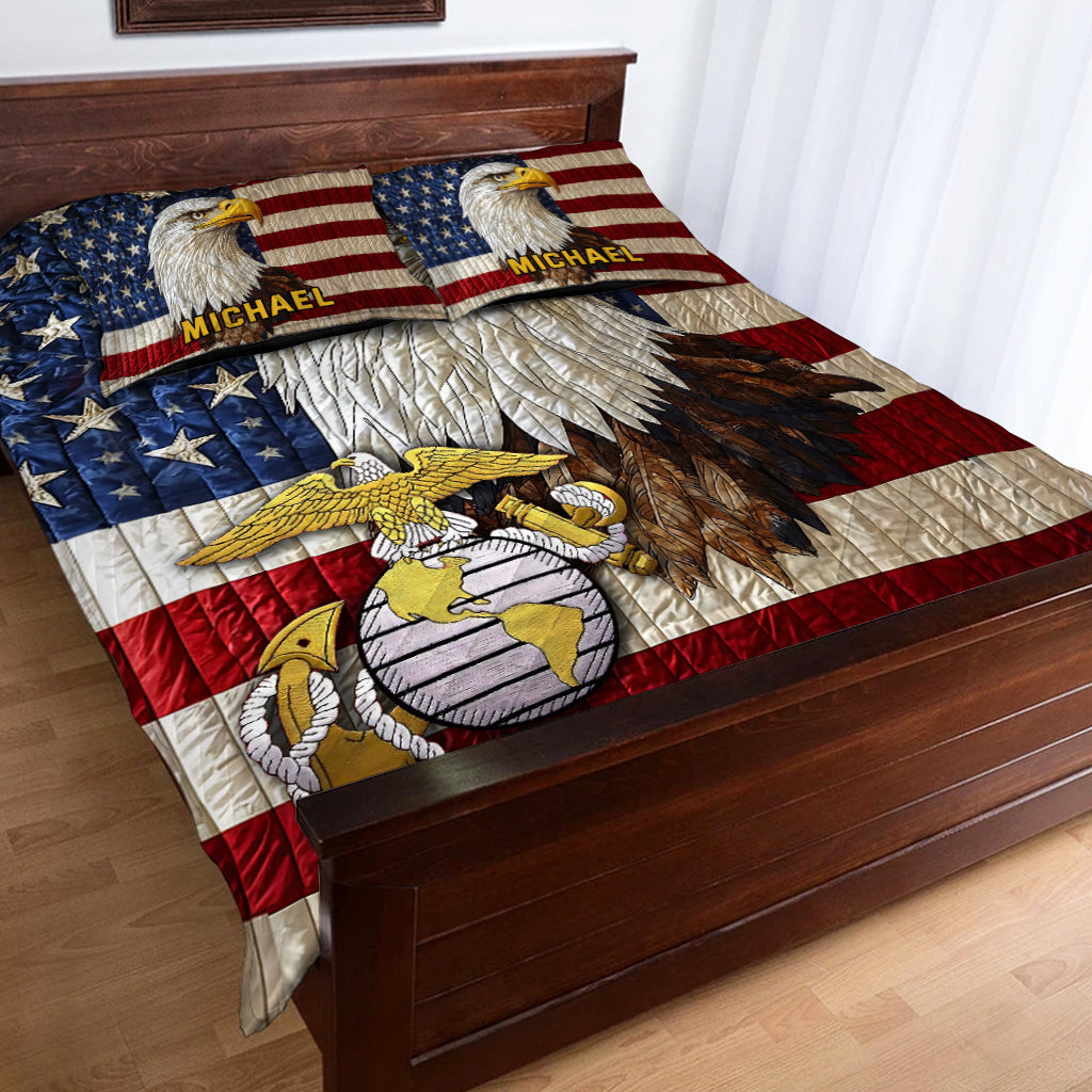 Military Pride Eagle - Personalized Veteran Quilt Set