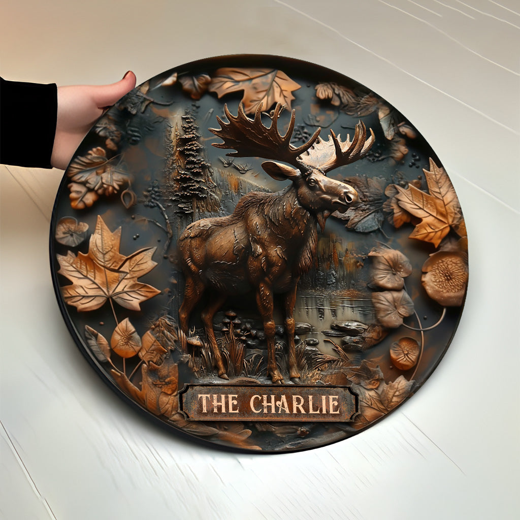Stunning Deer - Personalized Hunting Round Wood Sign