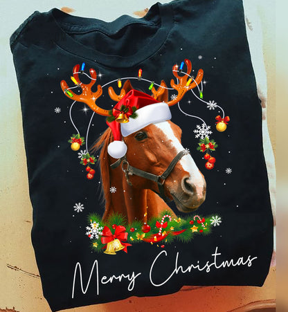 Horse Wearing Santa Hat Horse T-shirt and Hoodie 0823