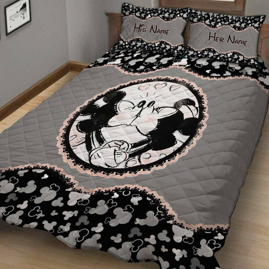 Mouse Ears Couple - Personalized Quilt Set