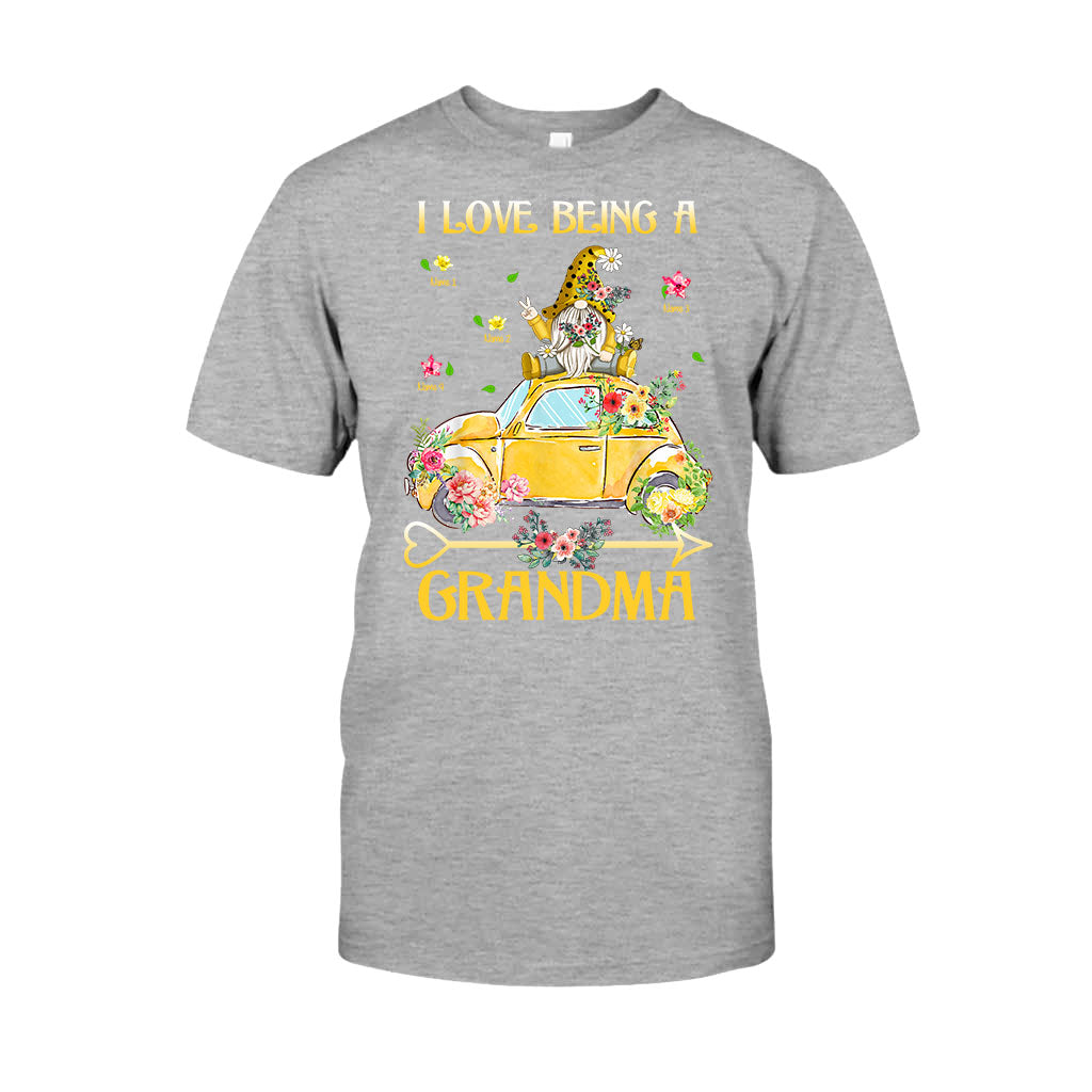 I Love Being A Grandma - Personalized T-shirt and Hoodie