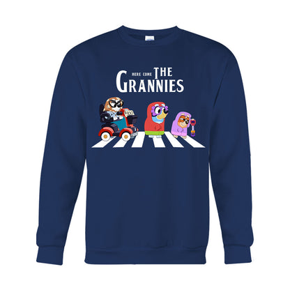 Here Come The Grannies - Grandma T-shirt And Hoodie