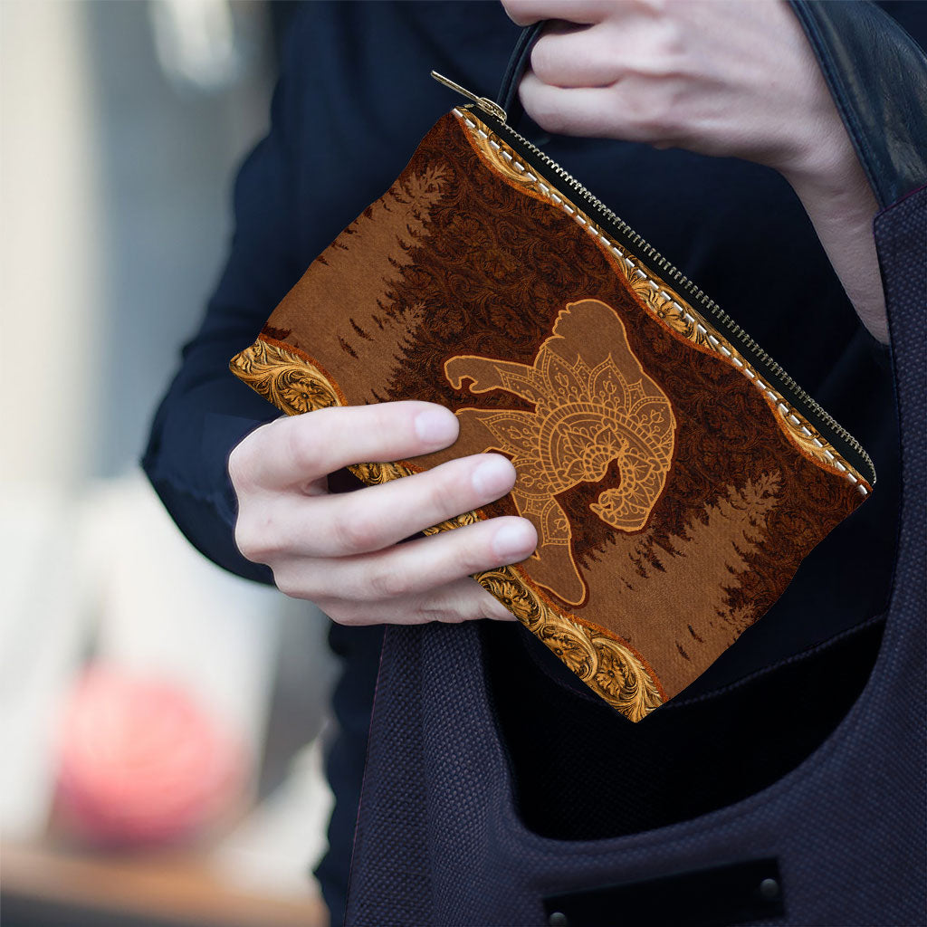 Believer - Bigfoot Pouch